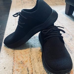 Vessi Everyday Black waterproof sneakers